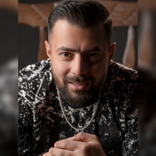 کاور آهنگ دیوونگی از ابوالفضل جلوه نیا