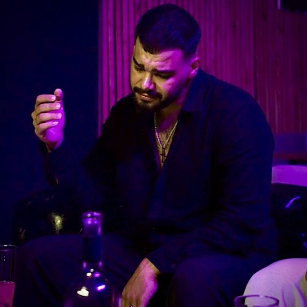 کاور آهنگ بیا از امیر صداقت