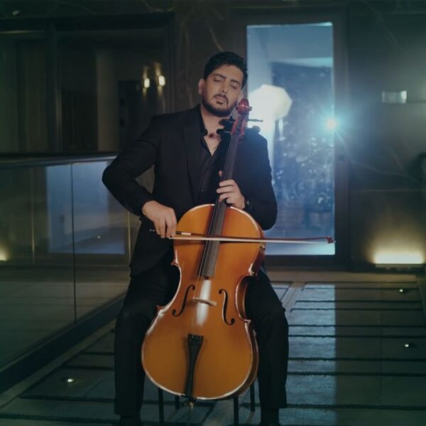 کاور ویدیو سکوت از فرزاد فرزین