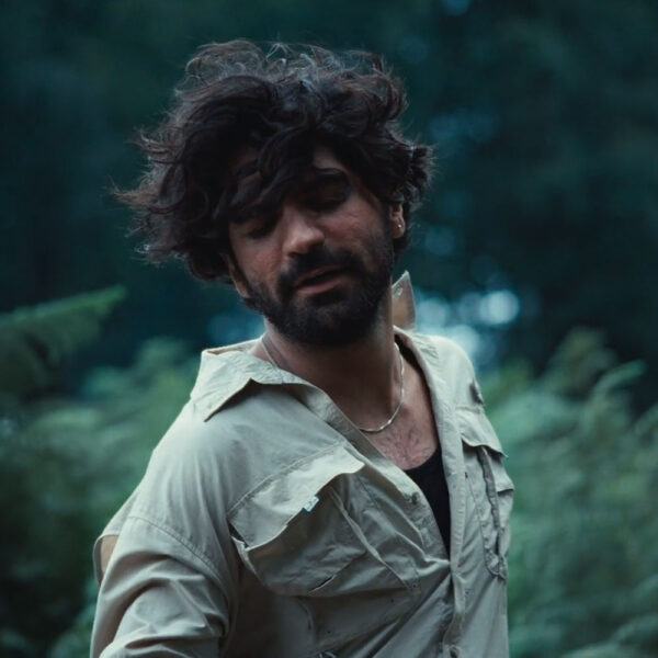 کاور ویدیو امشب از عرفان طهماسبی