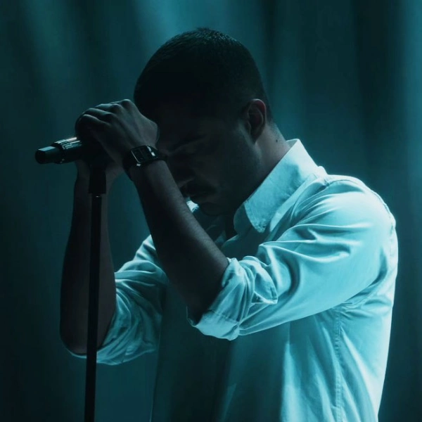 کاور ویدیو عشقو داری از حامیم