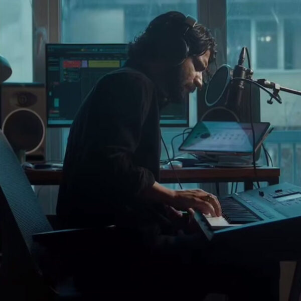 کاور آهنگ رفتی ندیدی (دلی) از عرفان طهماسبی